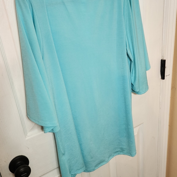 CO Women's Aqua Top M/L - Picture 7 of 7